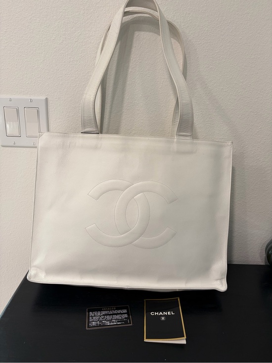 CHANEL Handbags - Chanel White Timeless CC Tote Bag